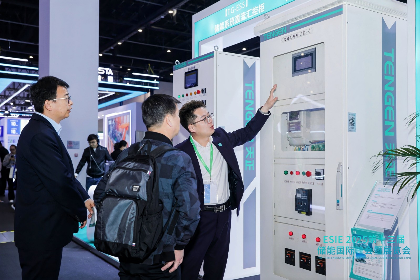 8O5A5219-opq3562035200.jpg undefined